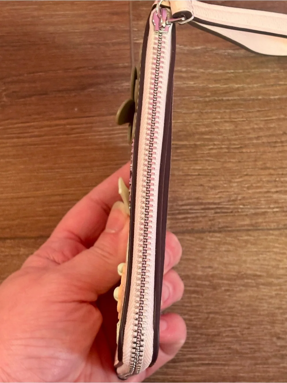 Kate Spade Lucy peach card holder wristlet NWT MSRP: $159!